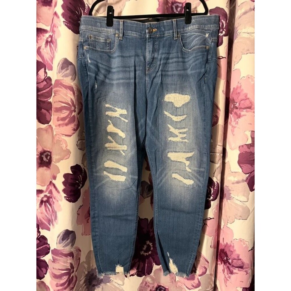 Torrid Distressed Bombshell Skinny Jean